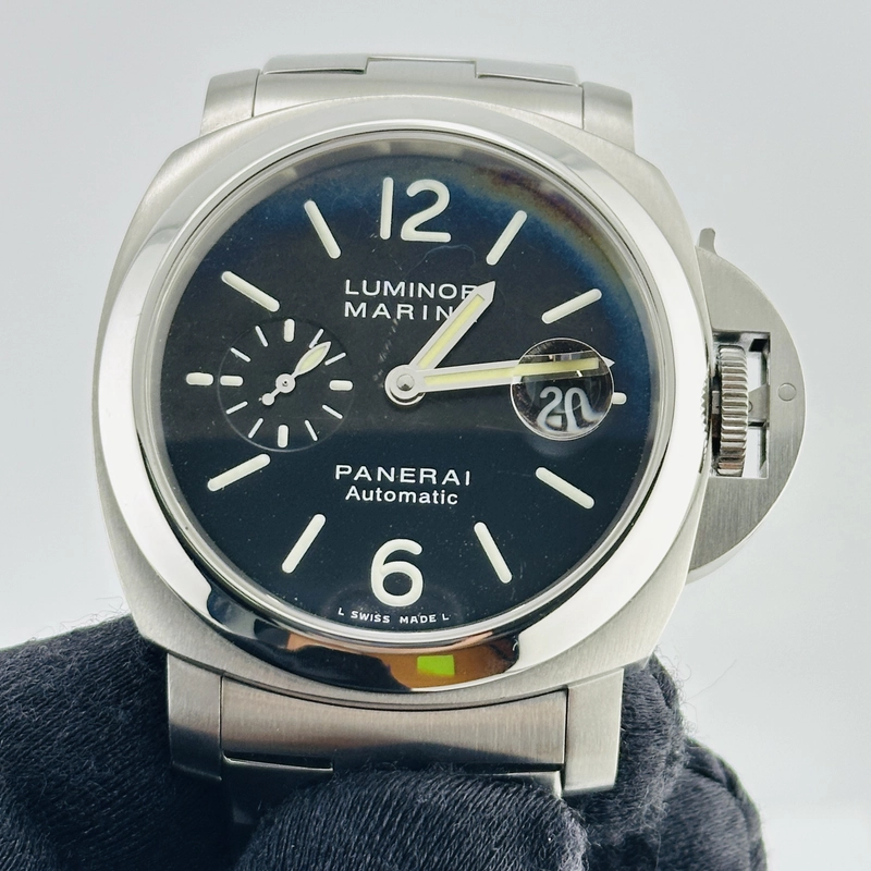 Panerai Luminor Marina Black Dial on Stainless Steel Bracelet Ref. PAM00299/OP6763 Card 2011 view 2