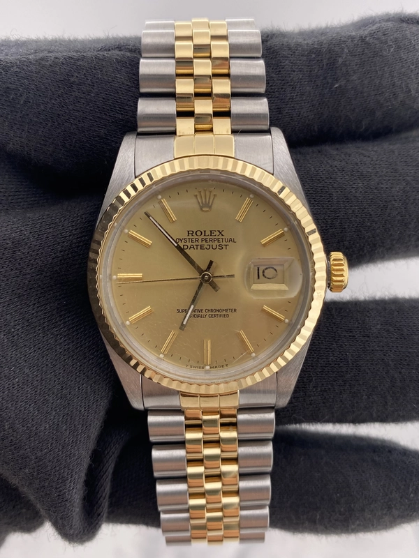 Rolex Datejust Champagne Stick Dial on D Link Jubilee Bracelet Ref. 16013 1986 view 2