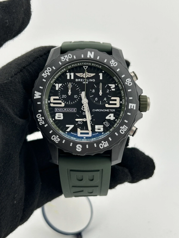 Breitling Endurance Pro Black Dial on Green Rubber Strap Ref. X82310D31B1S1 Complete 2026 view 2