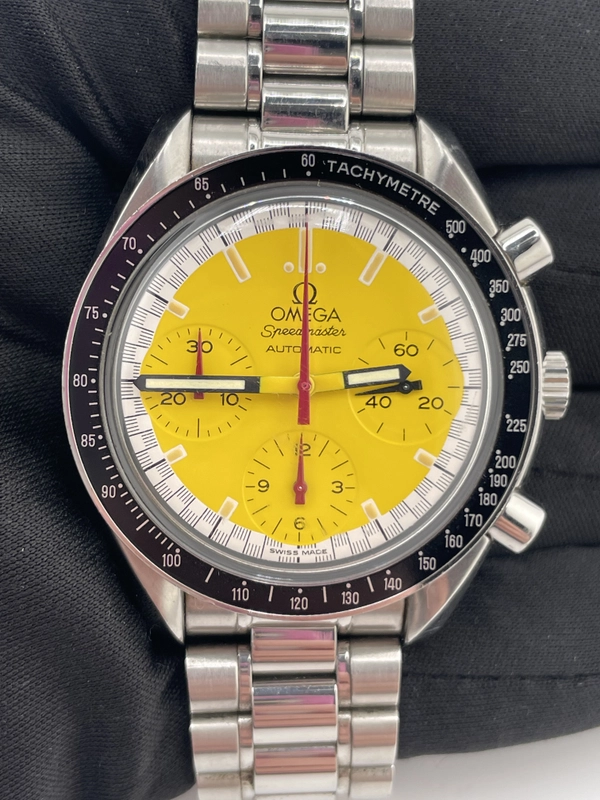 Omega Speedmaster Reduced Yellow Dial on Stainless Steel Bracelet Ref. 3510.12 view 3
