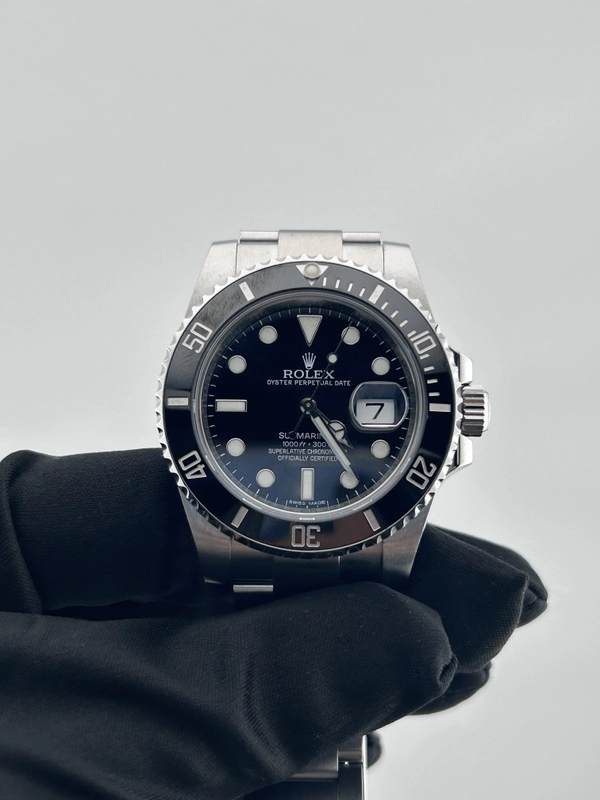 Rolex Submariner Black Dial on Oyster Ref. 116610LN Card view 3