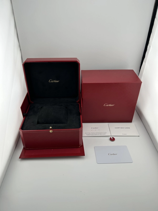 Cartier Tank Francaise Small Silver Dial on Stainless Steel Bracelet Ref. WSTA0065 Complete 2024 view 7