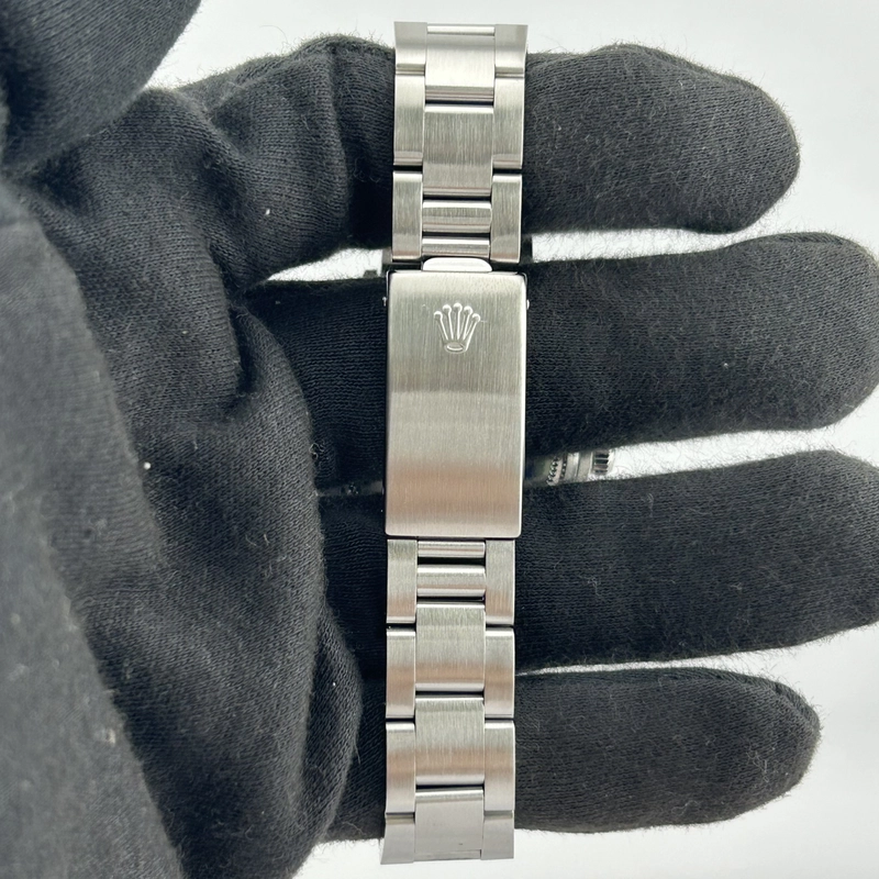 Rolex Oysterdate Precision Silver Stick Dial on Oyster Bracelet Ref. 6694 Papers 1989 view 4