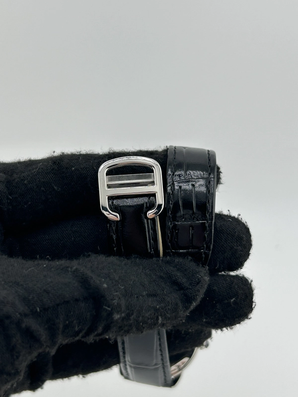 Cartier Ronde Solo de Cartier White Roman Numerals Dial on Black Leather Strap Ref. W6700155 Card 2015 view 4