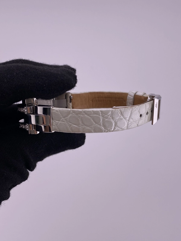 Jaeger Le Coultre Ideale White Mop Dial on Leather Strap Ref. 460.8.08 view 5