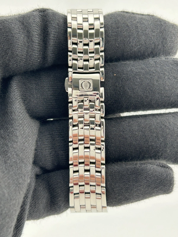Omega De Ville Prestige Diamonds Blue Dial on Bracelet Ref. 424.10.33.20.53.001 Card 2021 view 4