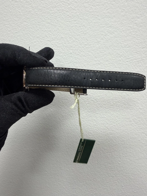 Rolex Cellini Black Dial on Am Leather Ref. 4233/9 Papers 2005 view 3