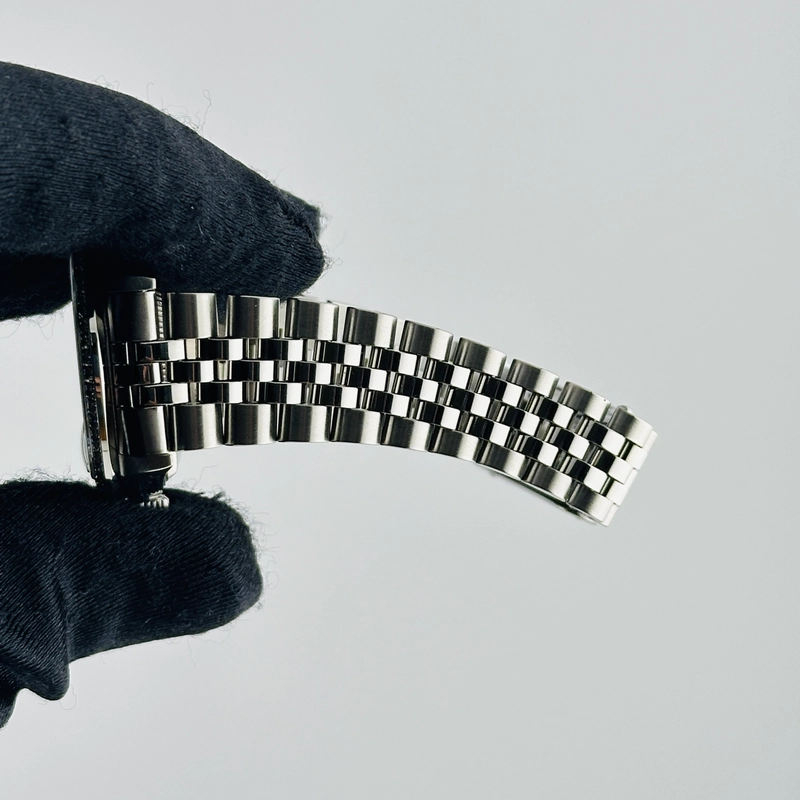 Rolex Datejust Am Pink Mop Diamond Dial on D Link Jubilee Bracelet Ref. 68240 1999 view 4