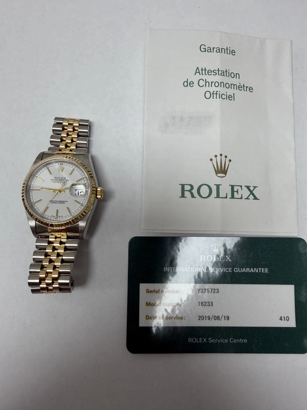 Rolex Datejust White Stick Dial on Oyster Ref. 16233 Papers 2004 view 6
