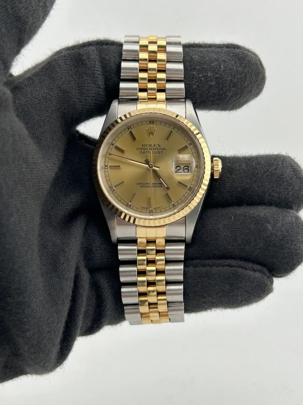 Rolex Datejust Champagne Stick Dial on Jubilee D Link Bracelet Ref. 16233 1995 view 2