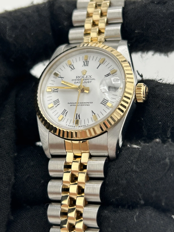 Rolex Datejust 31 White Roman Numerals Dial on 2 Tone Jubilee D Link Bracelet Ref. 68273 1989 view 3