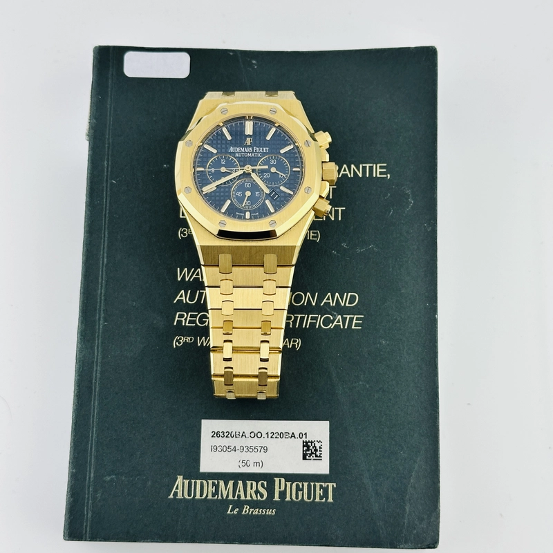 Audemars Piguet Royal Oak Chronograph Blue Dial on Bracelet Ref. 26320BA.OO.1220BA.02 Papers 2016 view 7