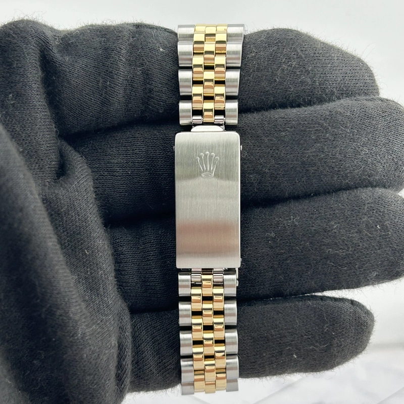 Rolex Datejust White Roman Dial on D Link Jubilee Ref. 68273 1993 view 3