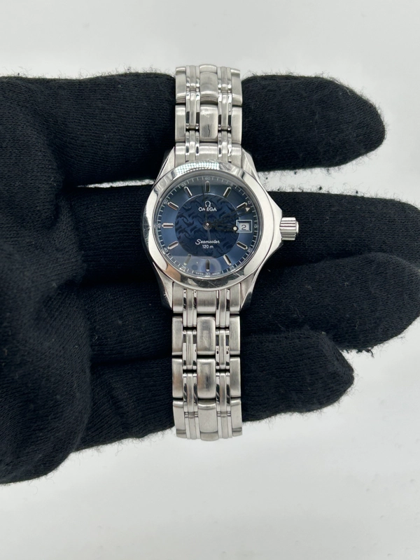 Omega Seamaster 120m Blue Dial Ref. 2586.80 Complete 2000 view 2