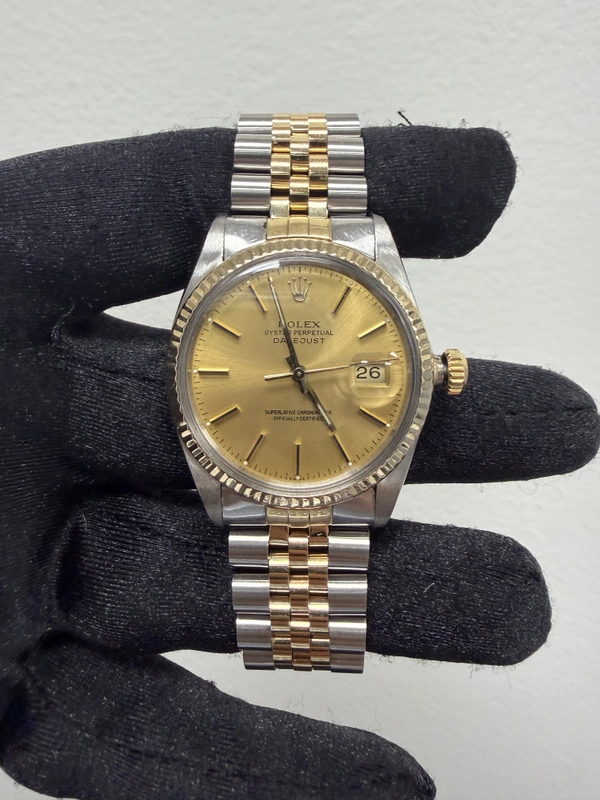 Rolex Datejust Champagne Stick Dial on D Link Jubilee Ref. 16013 1981 view 2