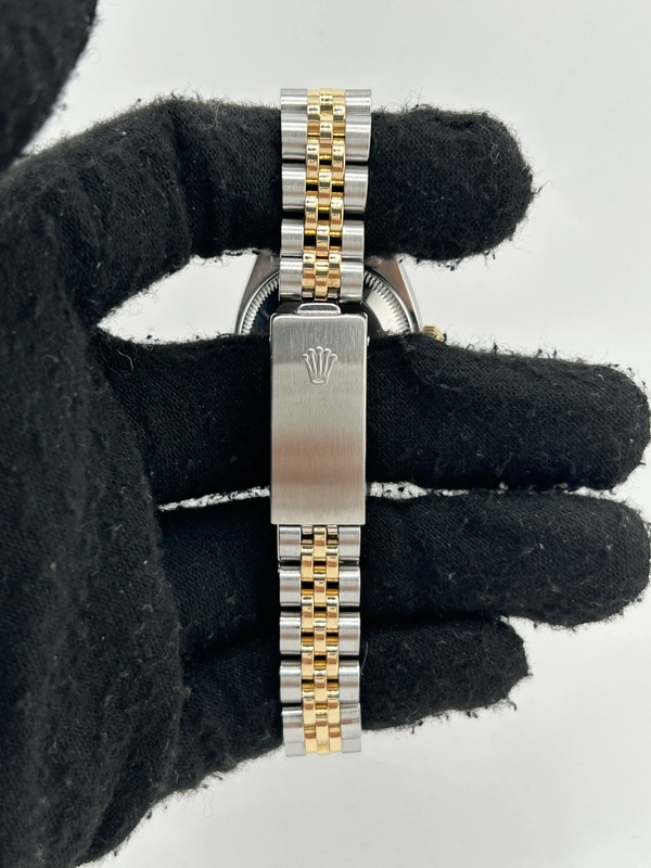 Rolex Date Champagne Stick Dial on 2 Tone Jubilee D Link Bracelet Ref. 6917 1983 view 4