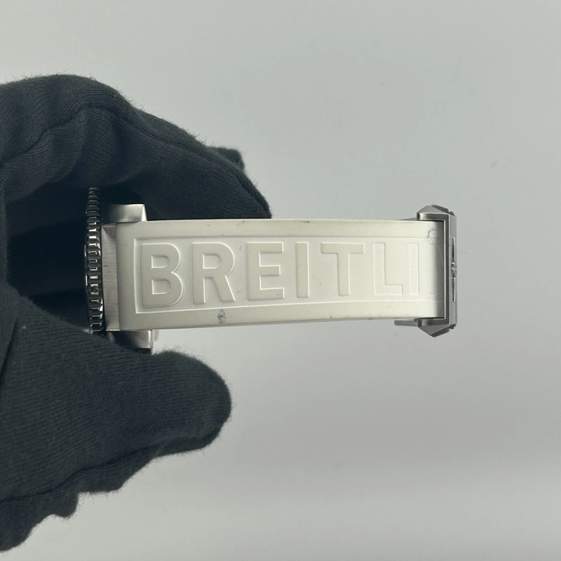 Breitling Superocean White Dial on Rubber Band Ref. A17366 Card view 5