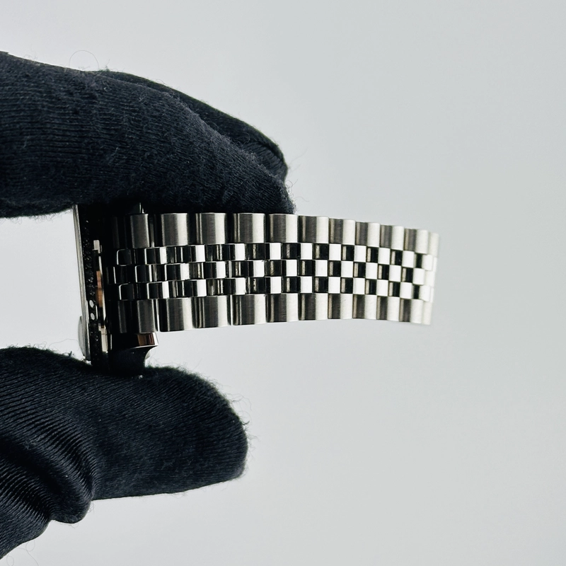 Rolex Datejust Silver Diamond Factory Dial on D Link Jubilee Bracelet Ref. 278384RBR Card 2023 view 5