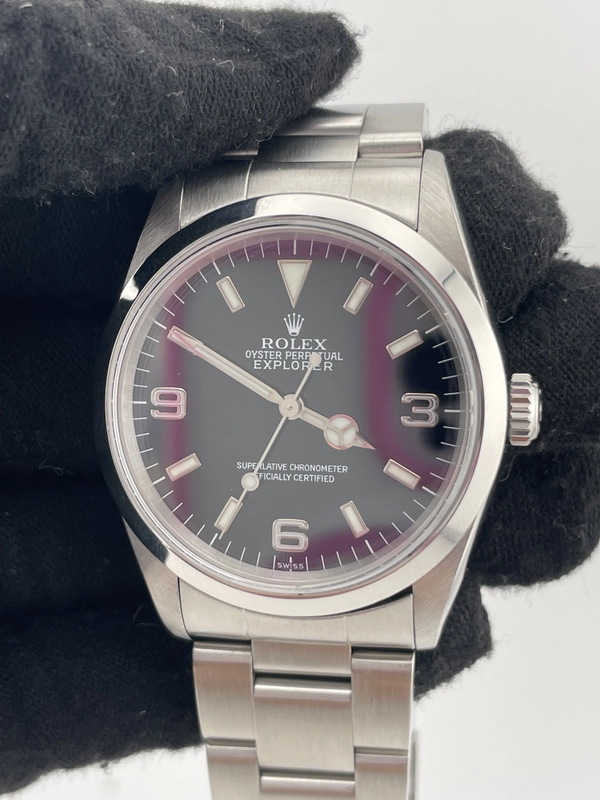 Rolex Explorer Black Dial on Oyster Steel Bracelet Ref. 14270 view 3
