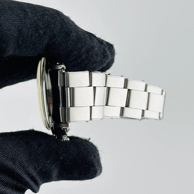 Rolex Oyster Perpetual Precision Albino White Dial Dial on Oyster Rivet Bracelet Ref. 6022 1963 view 4