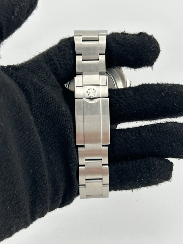 Rolex Explorer II Black Dial on Oyster Steel Bracelet Ref. 216570 Card 2013 view 4