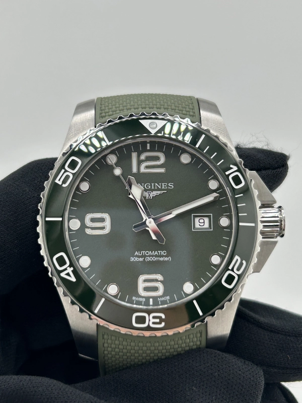 Longines Hydroconquest Green Dial on Rubber Band Ref. L3.782.4/4.06.9 Complete 2026 view 3