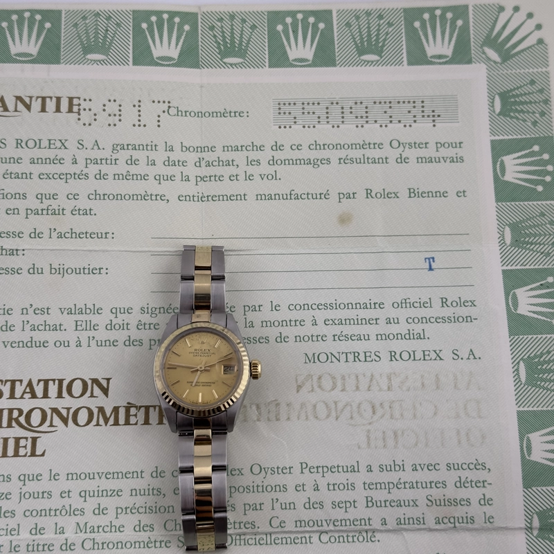 Rolex Datejust Champagne Stick Dial on Oyster Bracelet Ref. 6917 Papers 1978 view 4