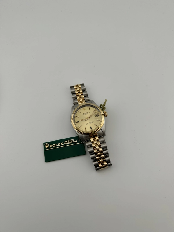 Rolex Datejust Champagne Stick Dial on D Link Jubilee Bracelet Ref. 6827 1984 view 7