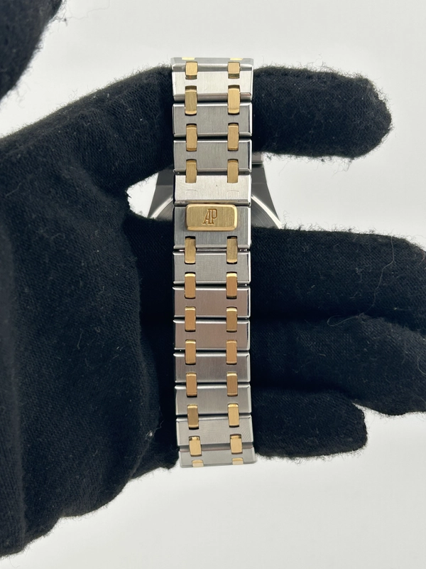 Audemars Piguet Royal Oak Grey Dial on 2 Tone Bracelet Ref. 56303SA view 4
