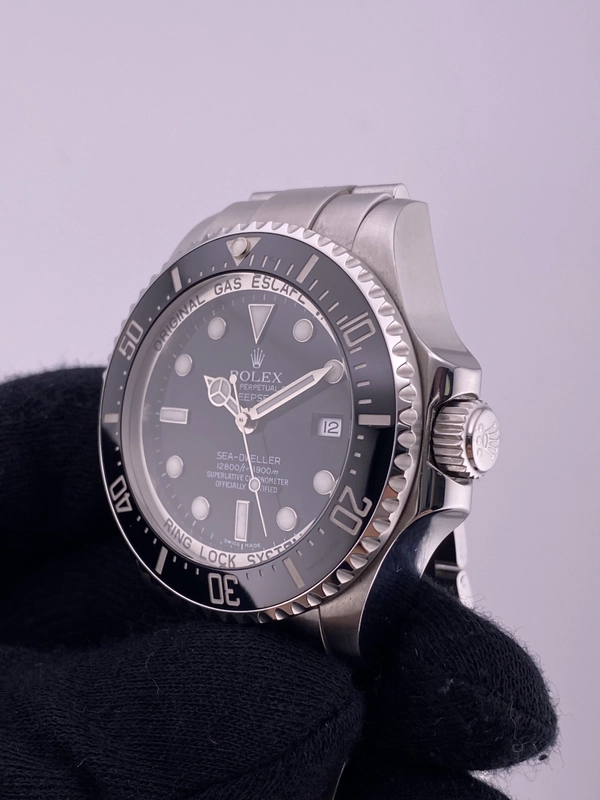 Rolex Sea-Dweller Deepsea Black Dial on Oyster Ref. 116660 Card 2008 view 3