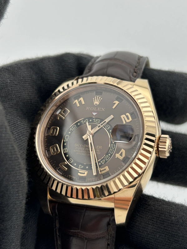 Rolex Sky-Dweller Chocolate Arabic Numerals Dial on Brown Alligator Leather Strap Ref. 326135 Card 2017 view 3