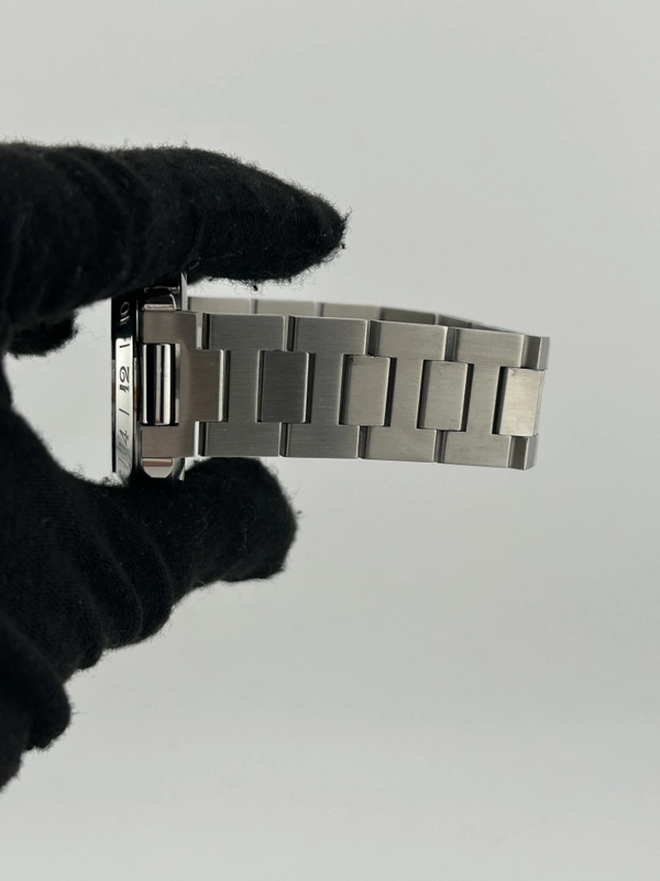 Cartier Pasha C Silver Dial on Stainless Steel Bracelet Ref. W31029M7 view 5