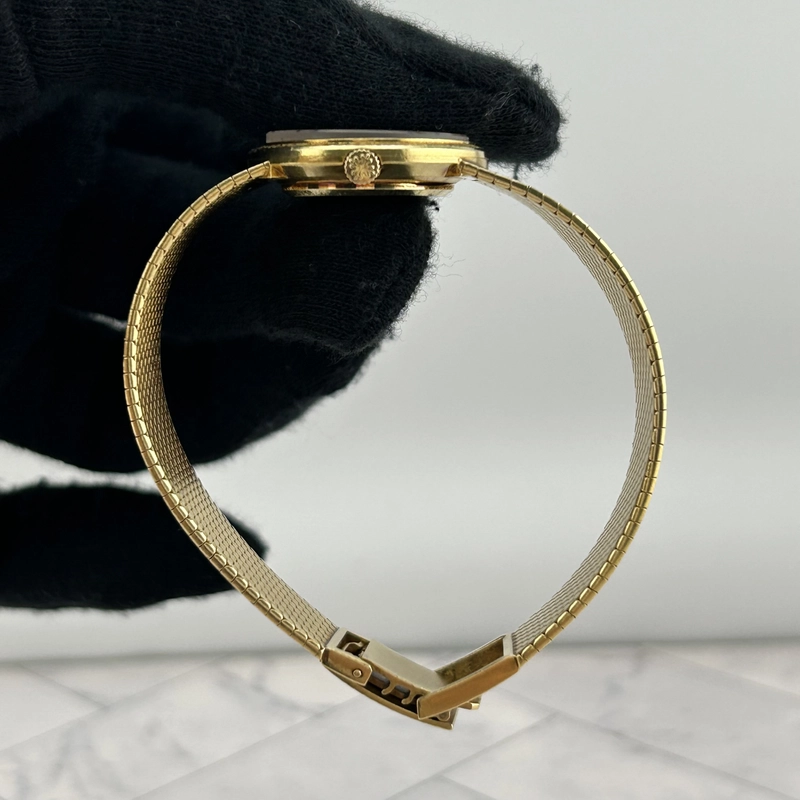 Patek Philippe Calatrava Gold Dial on Mesh Ref. 3338 view 5