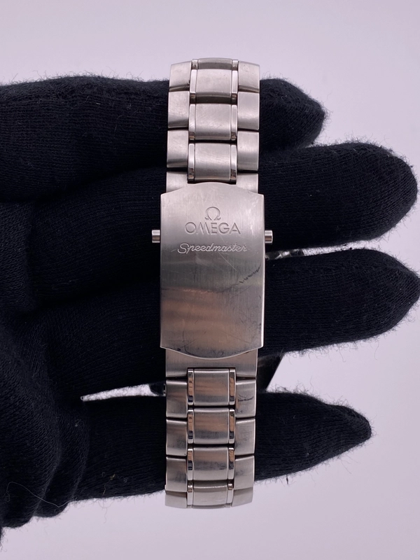 Omega Speedmaster Red Dial on Stainless Steel Bracelet Ref. 3506.61 Card 2006 view 3