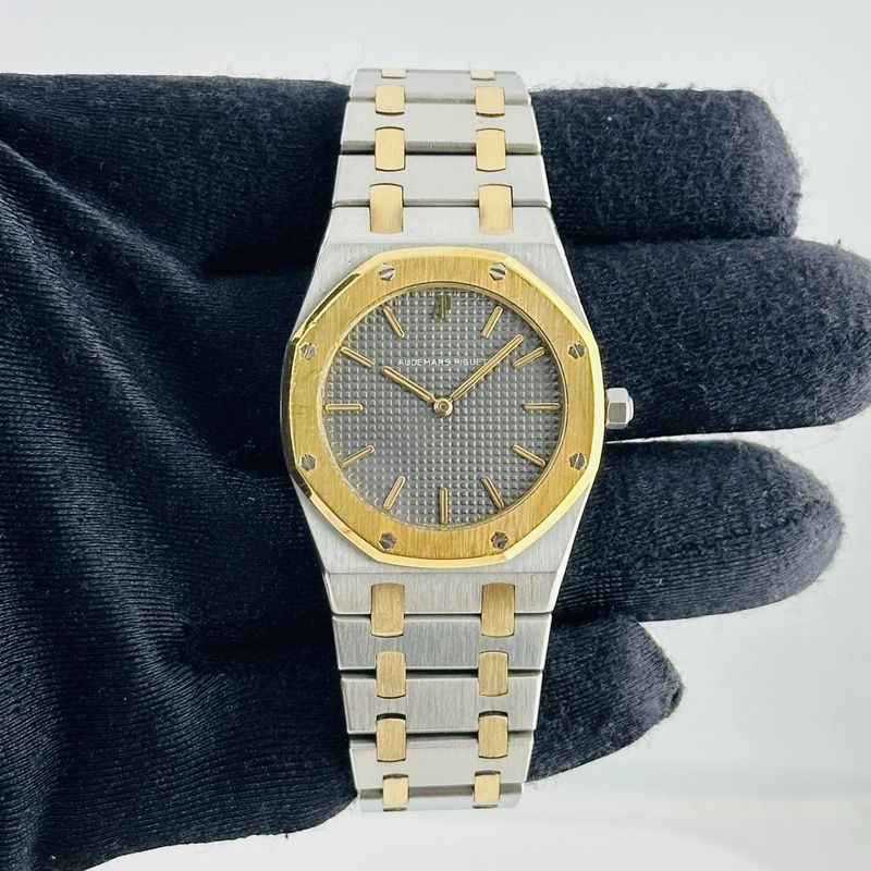Audemars Piguet Royal Oak Grey / Gold Markers Dial on 2 Tone Bracelet Ref. 56303SA.OO.0789SA view 2