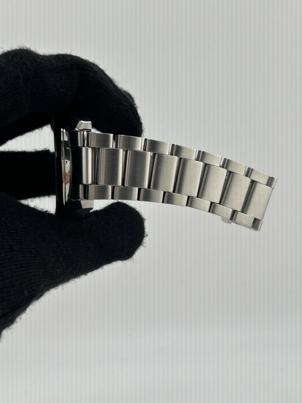 Omega Seamaster Aqua Terra 150m White Dial on Stainless Steel Bracelet Ref. 231.10.42.21.02.001 Card 2008 view 5