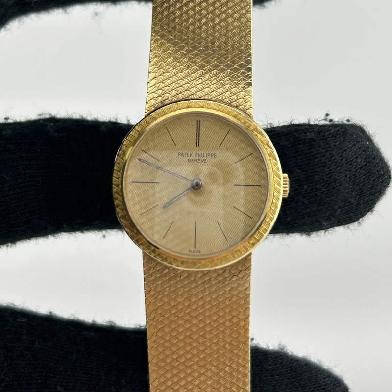 Patek Philippe Calatrava Gold Dial on Mesh Ref. 3338