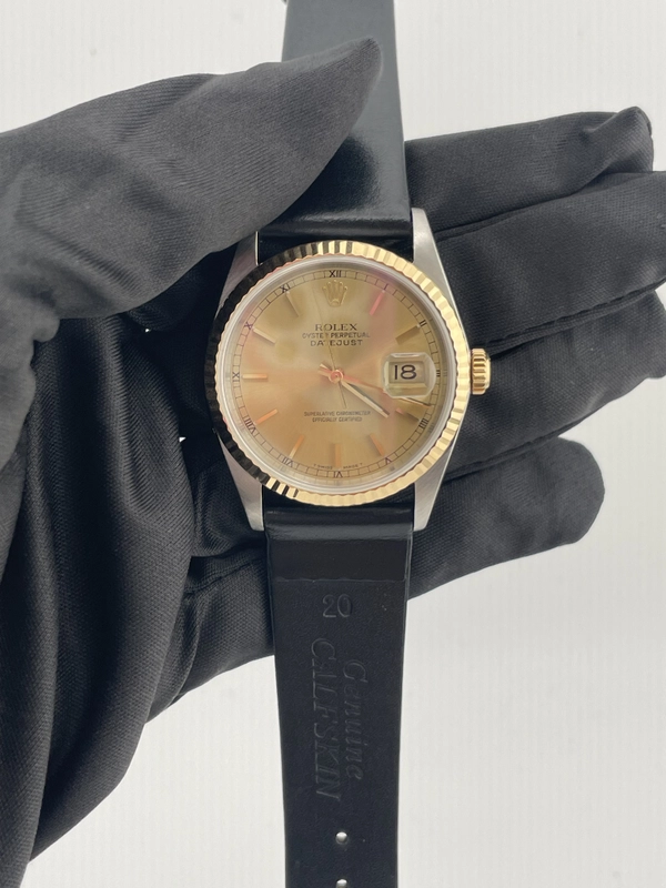 Rolex Datejust 36 Champagne Stick Dial on Generic Black Leather Band Ref. 16233 1995 view 2