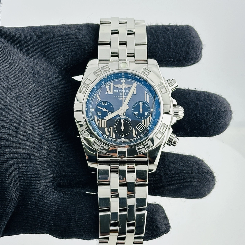 Breitling Chromomat 01 Blue Mop Dial on Stainless Steel Bracelet Ref. AB01111A/BG64 Complete 2018 view 2