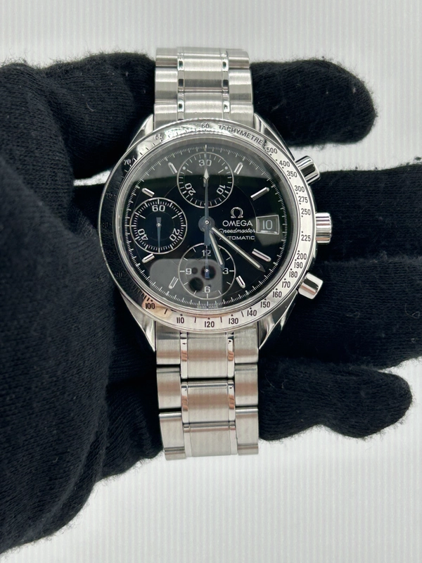 Omega Speedmaster Black Dial on Stainless Steel Bracelet Ref. 3513.50.00 view 2