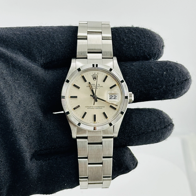 Rolex Oyster Perpetual Date Silver Stick / Has Spots Dial on Oyster Bracelet Ref. 15010 1984 view 2
