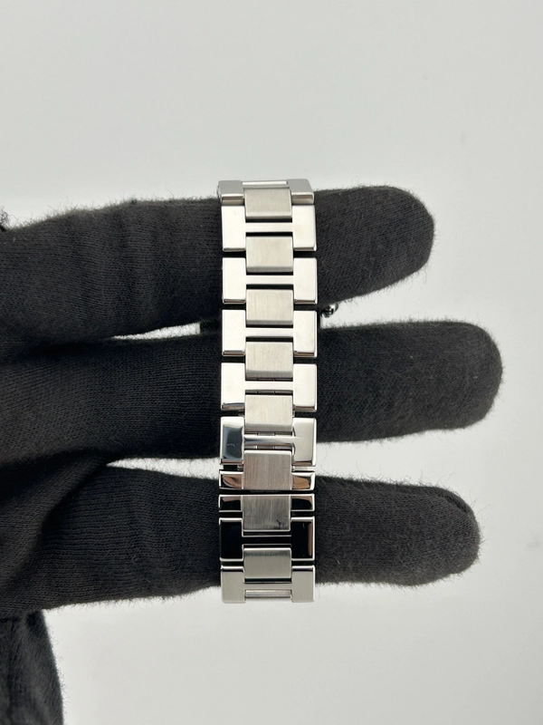 Cartier Tank Solo Silver Roman Dial on Stainless Steel Ref. W5200013 Card 2020 view 4