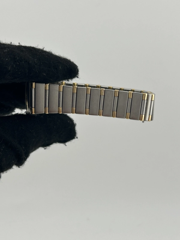 Omega Constellation White Mop Dial on 2 Tone Gold Plated Stainless Steel Bracelet Ref. 1362.70 Card 1998 view 5