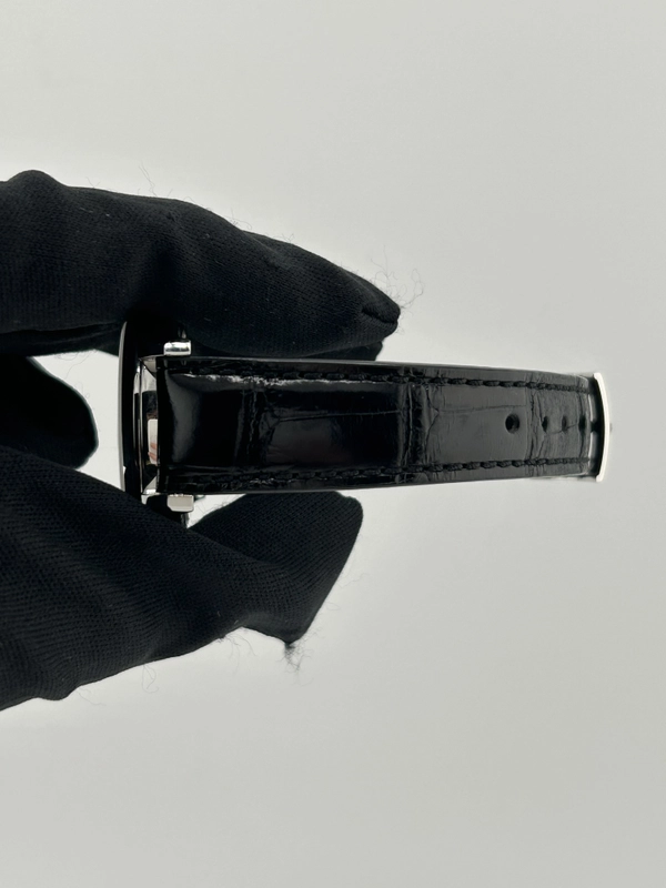 Zenith Elite Ultra Thin Lady White Dial on Black Leather Strap Ref. 03.2310.679 view 5