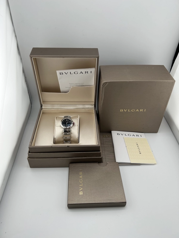 Bvlgari Lucea Black Dial on Stainless Steel Bracelet Ref. LU28S/LU28BSSD Complete 2017 view 7