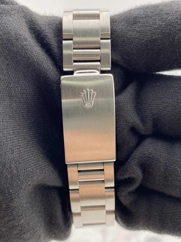 Rolex Datejust 36 Silver Stick Dial on Jubilee Ref. 16200 Papers 1999 view 4