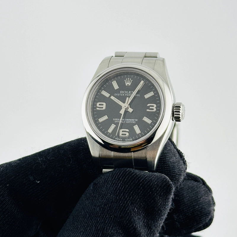 Rolex Oyster Perpetual Black Dial on Oyster Bracelet Ref. 176200 Card 2017 view 3