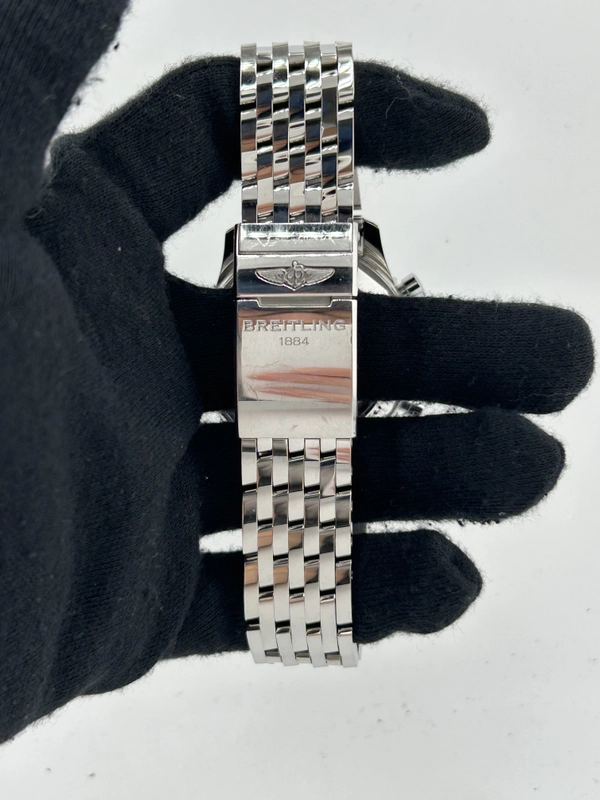 Breitling Navitimer Black Dial Ref. AB0121 Complete 2020 view 4