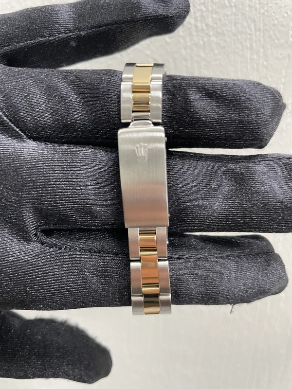 Rolex Datejust Gold Arabic Dial on Oyster Ref. 69173 Papers 1987 view 2