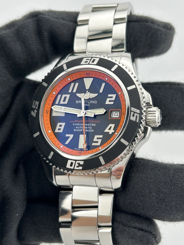 Breitling Superocean Abyss Black Orange Dial on Stainless Steel Ref. A17364 view 3